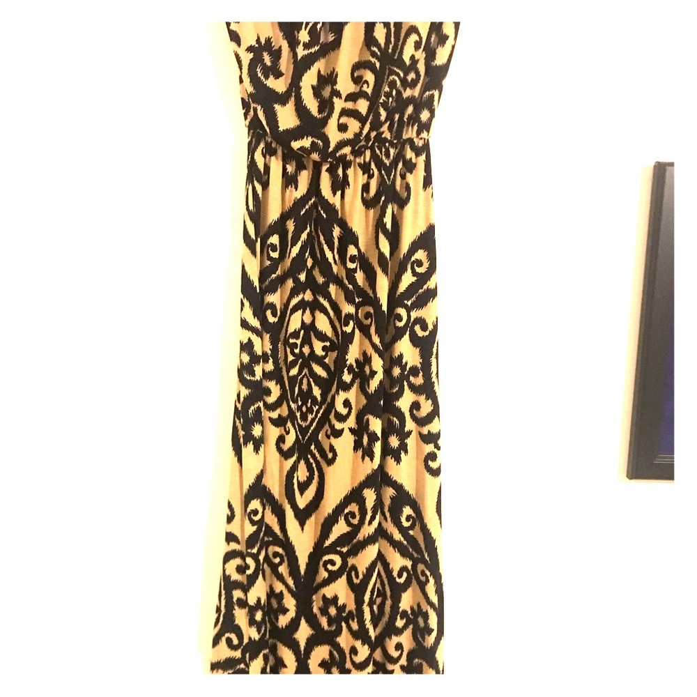 A’gaci Maxi Dress